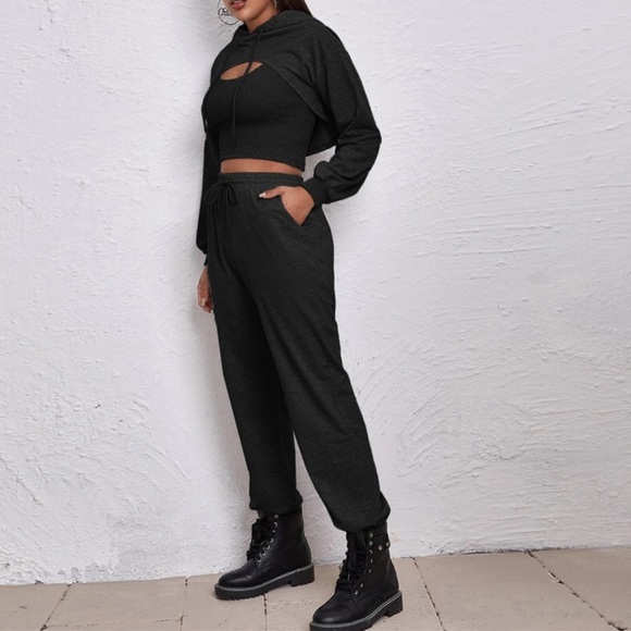 3 Piece Activewear Set - Picture 3 of 4